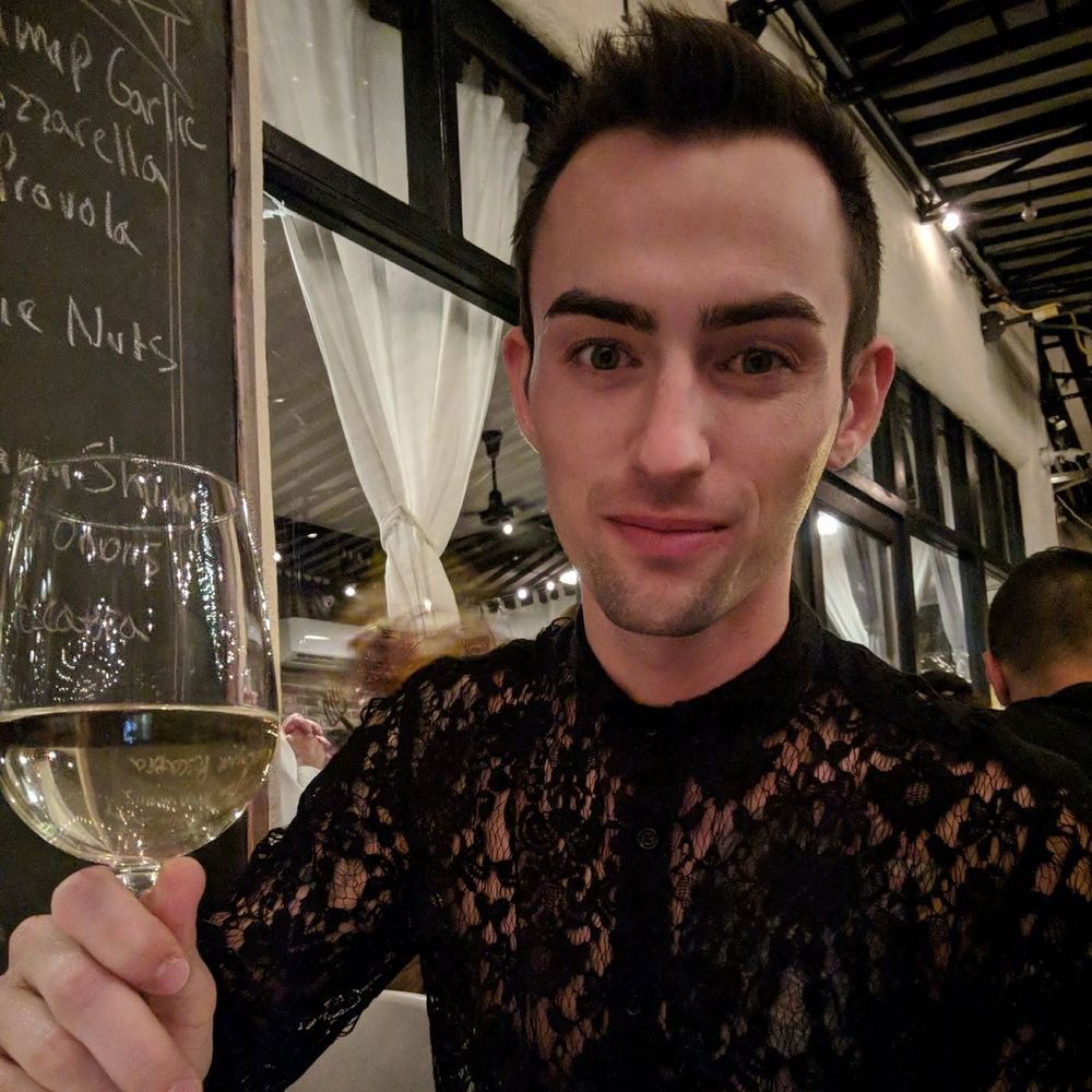 Meet your Posher, Chris